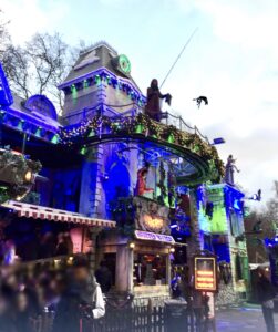 ロンドンのウィンターワンダーランドのお化け屋敷